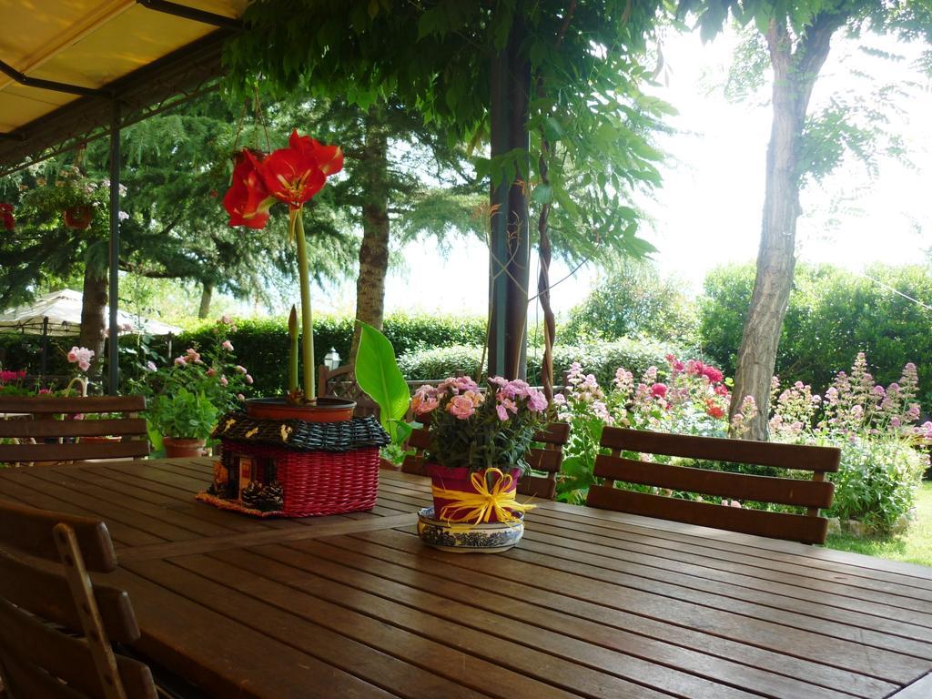 B&B Casale Ginette Incisa in Val d'Arno Bagian luar foto